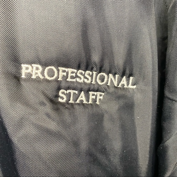 Roots Golf Jacket Black Lined Professional Staff Logo Embroidered Men’s Large - Picture 3 of 13